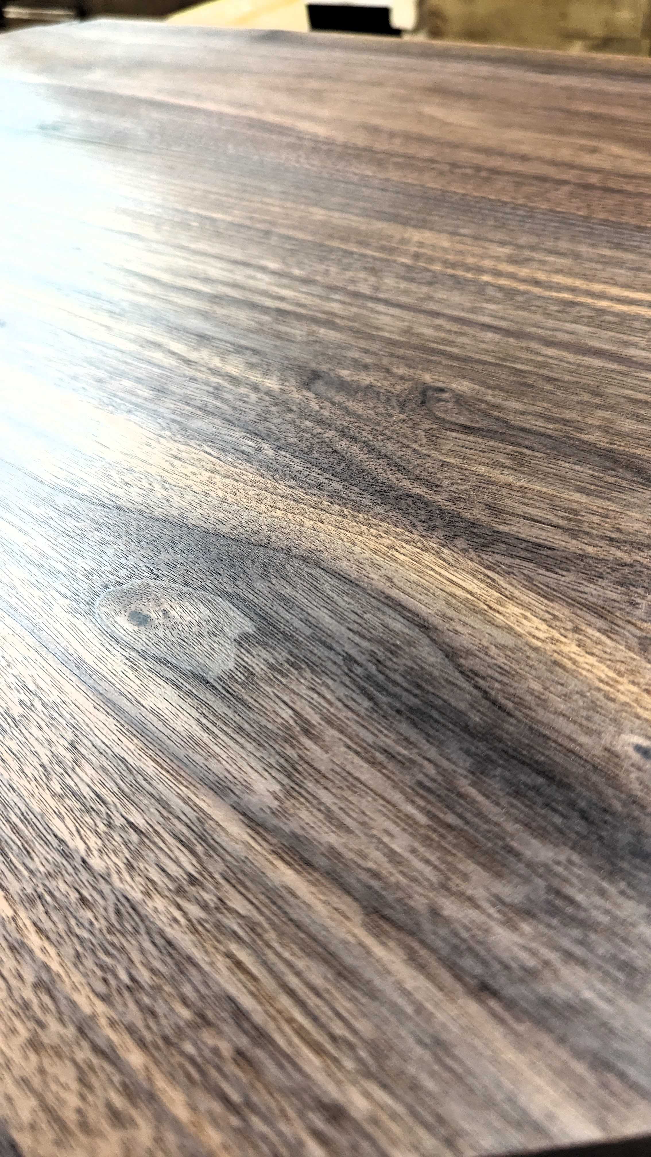PAT_DESK_grain_closeup