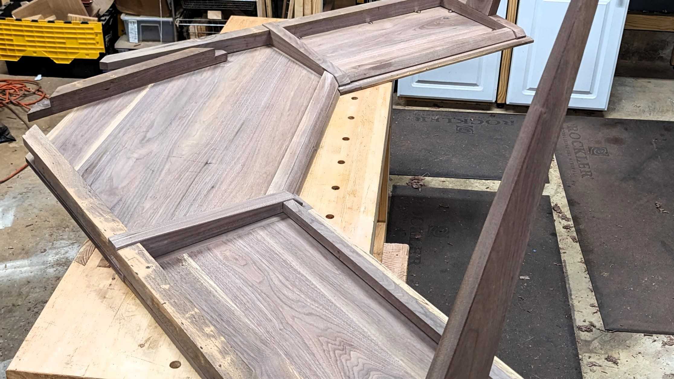 A WIP image of the P A T - D E S K | Computer Desk.