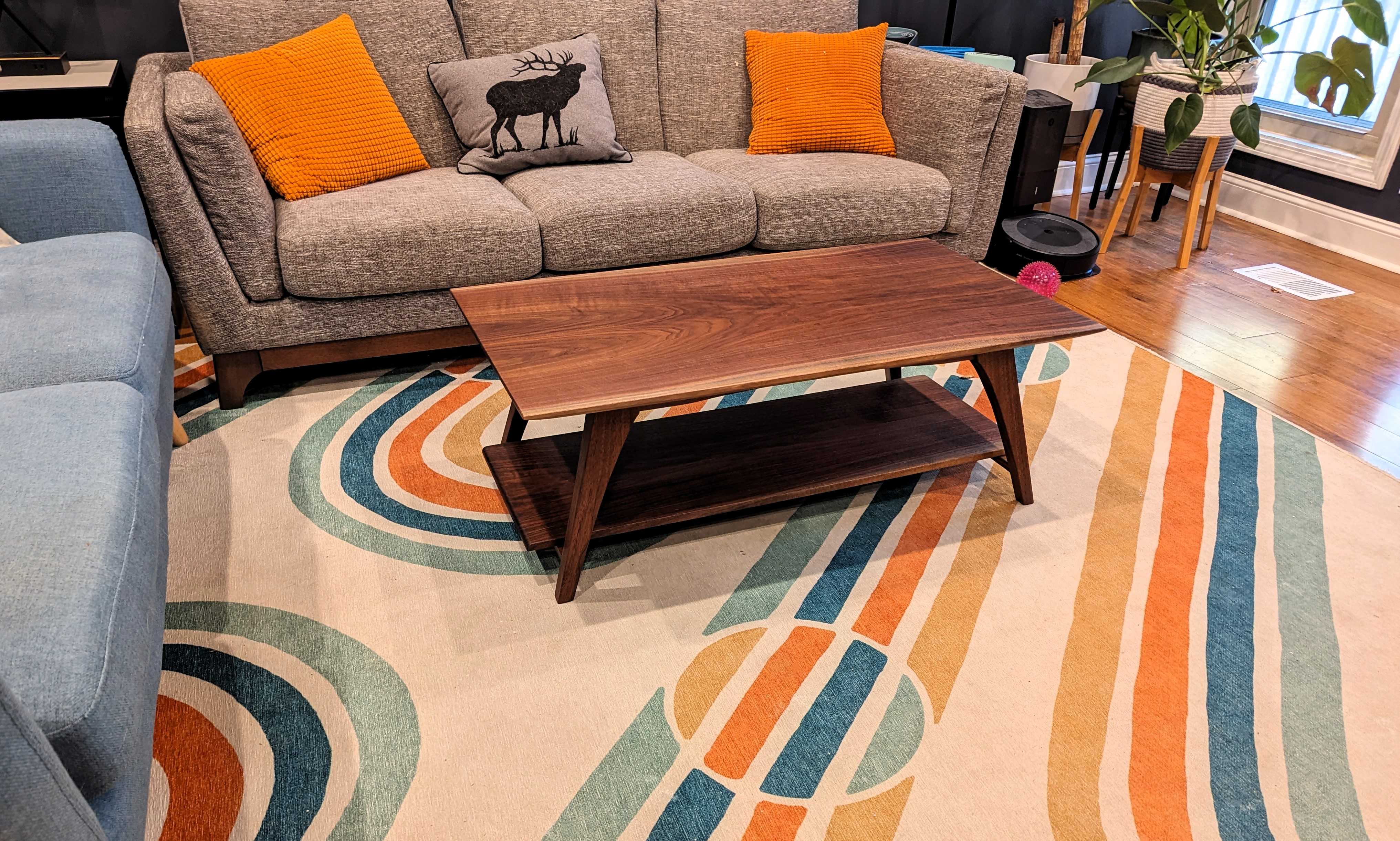 ATLAS_coffee_table_in_living_room